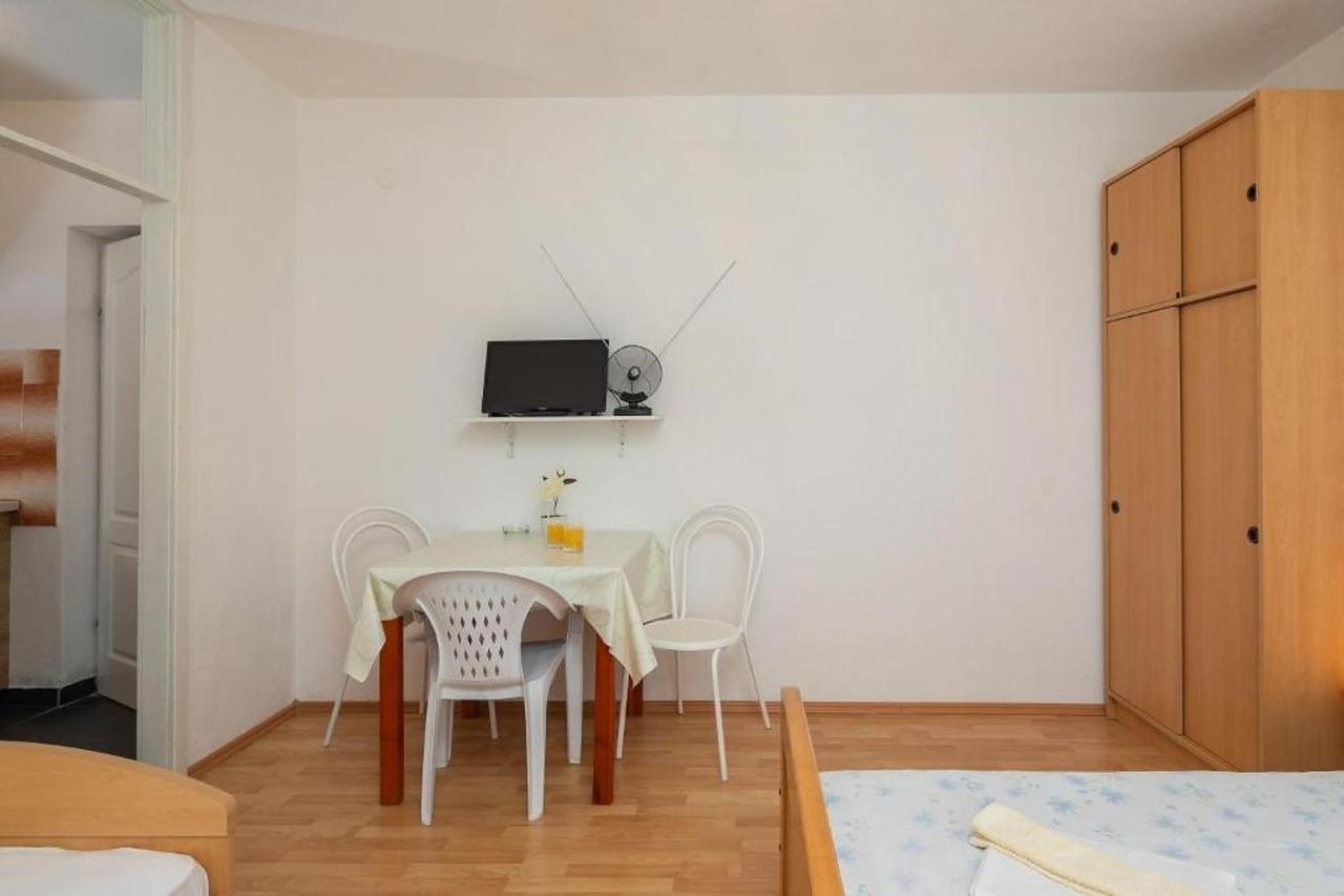 Apartments Roza Omiš Exterior foto