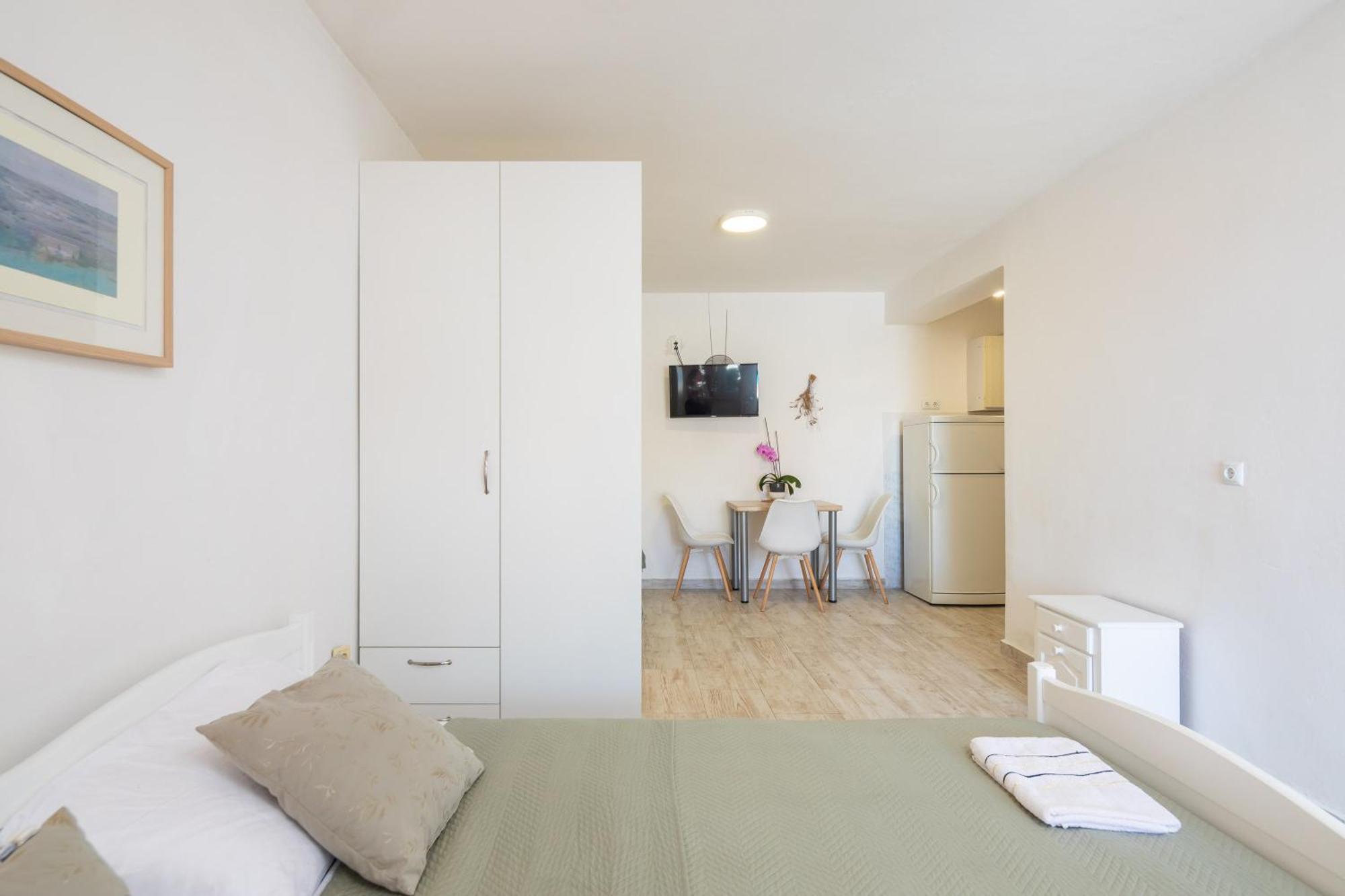 Apartments Roza Omiš Exterior foto